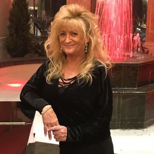 Meet your Posher, Sharon